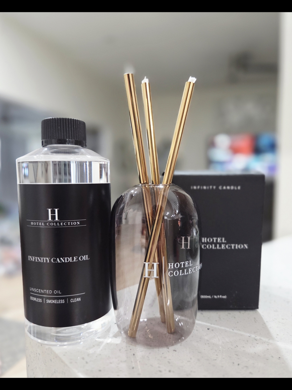 Hotel Collection Infinity Candle Oil with Glass Reed Diffuser - Black & Clear - Picture 4 of 4